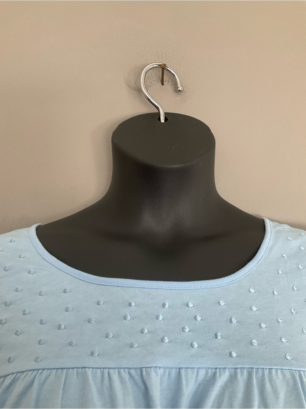 Kim Roger’s NWT Light Blue Short Sleeve Studded Top - Picture 5 of 9